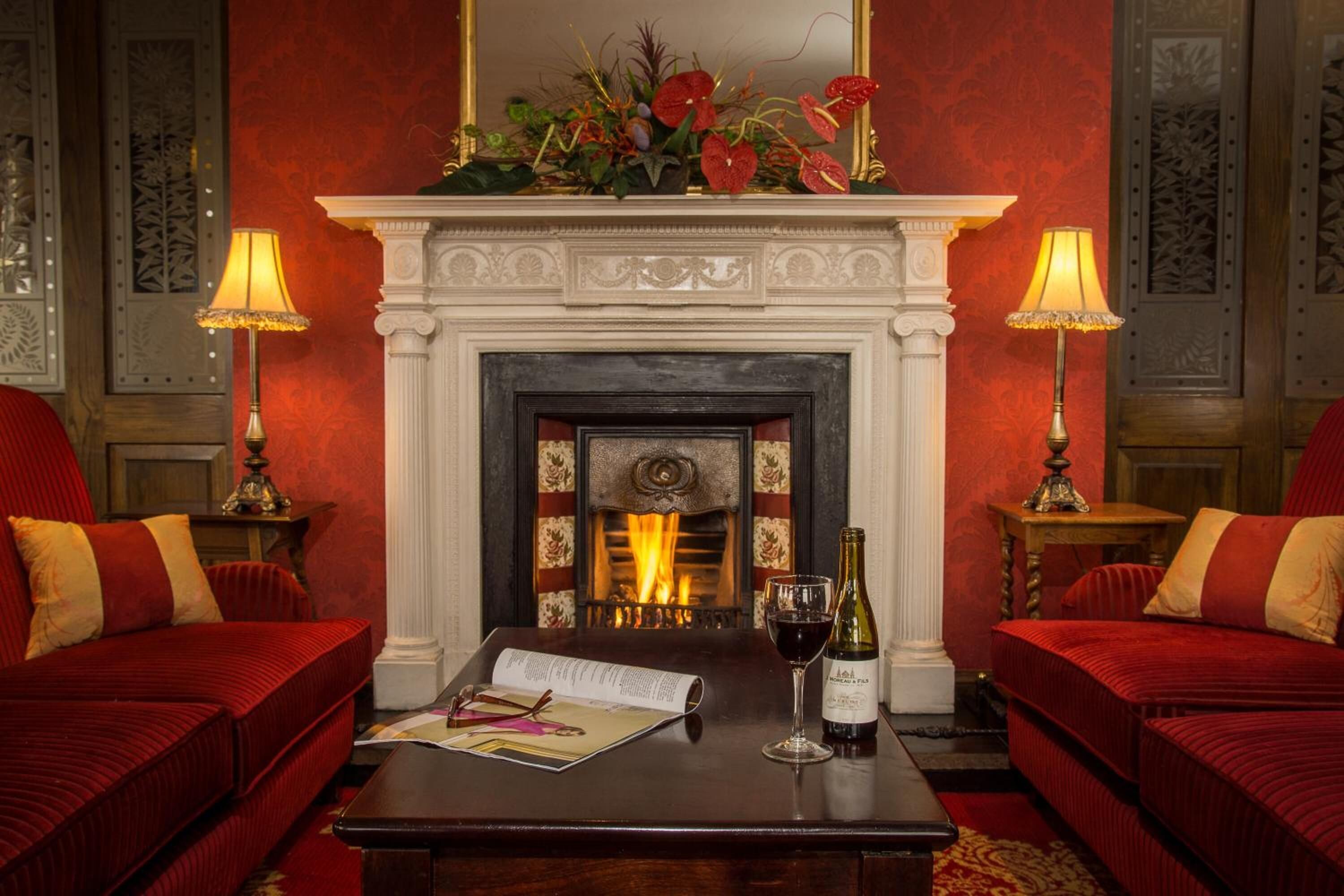 المنشأة من الداخل