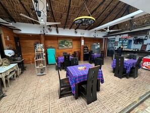Dining - Hotel Rancho Argueta (San Luis Talpa)