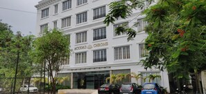 Exterior - Accord Chrome Airport Hotel (Chennai)