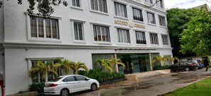 Exterior - Accord Chrome Airport Hotel (Chennai)