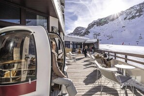 Outdoor dining - Club Belambra Tignes Val Claret - Winter & Summer (Tignes)
