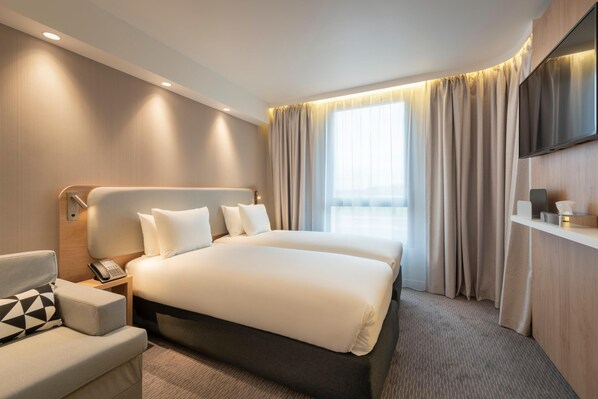 Room - Holiday Inn Express Marne la Vallee Val d Europe an IHG Hotel (Bailly-Romainvilliers)