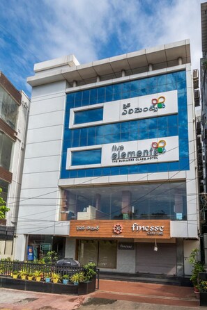 Exterior - Hotel Five Elements (Visakhapatnam)