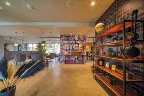 Bar (on property) - Nyce Hotel Ulm (Ulm)