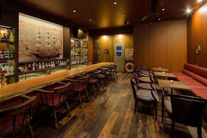Bar (en el alojamiento)