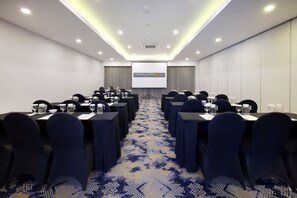 Meeting facility - Harper Kupang (Kupang)