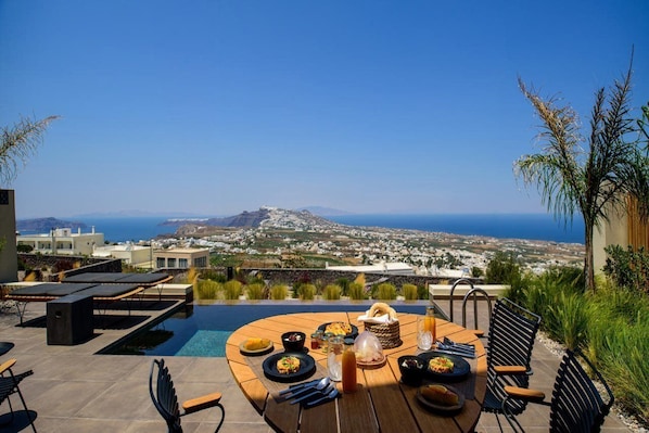 Tempat makan outdoor