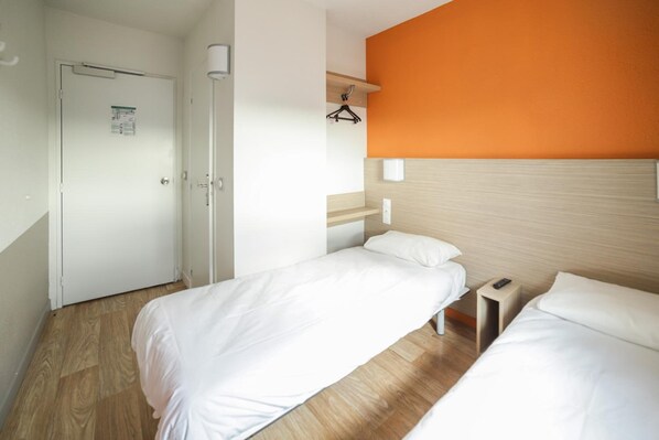 Room - Hotel Premiere Classe Lyon East - Beynost (Beynost)