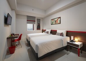 Room - H! Hotel Senen (Jakarta)