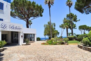 Exterior - Hotel Bellevue Bastia (Saint-Florent)