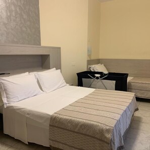 Room - Hotel Jumbo (Rimini)