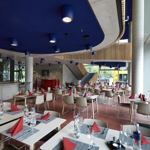 Dining - Hotel Rossi (Berlin)