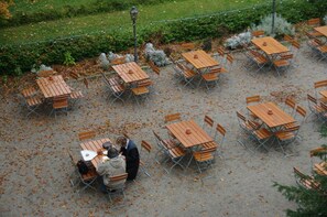 Buiten dineren