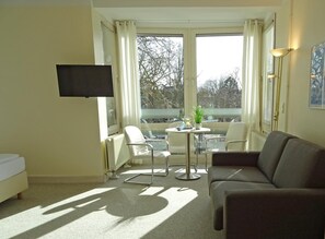 Living area - St.-michaels-heim Jugendgastehaus & Hotel (Berlin)