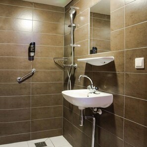 Bathroom - Hotel Mevlana (Amsterdam)