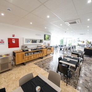 Dining - Hotel Auditorium (Bari)