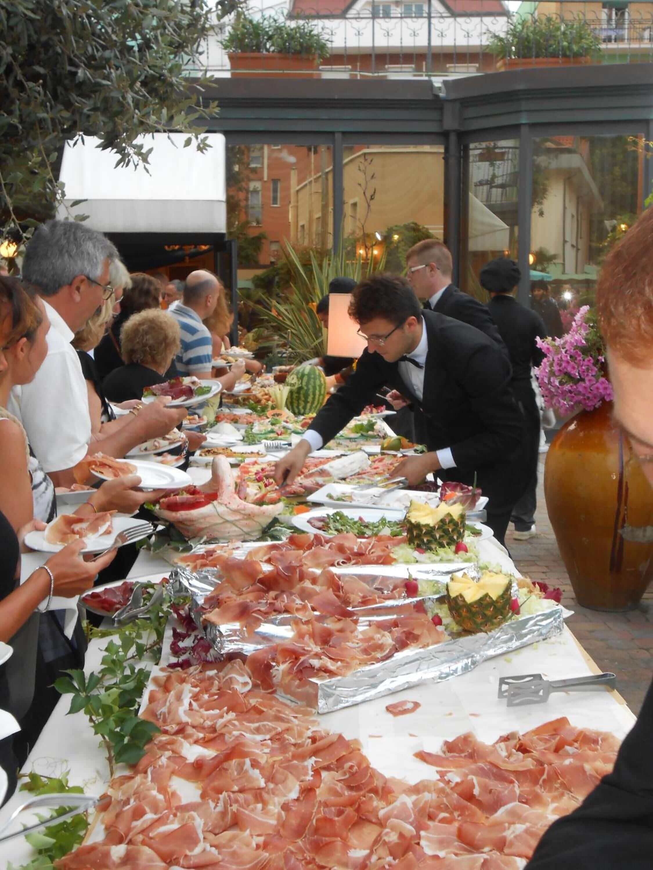 Ristorazione all'aperto