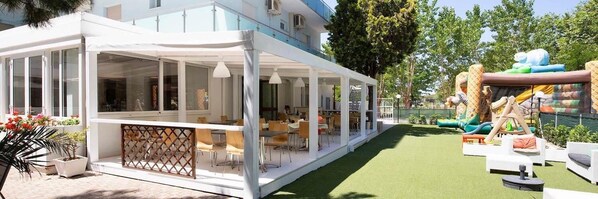 Property grounds - Hotel Helios (Riccione)