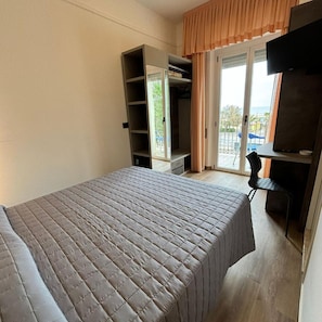 Room - Cobalto (Rimini)