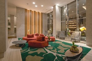 Lobby - Suryaa Hotel Pinhais (Pinhais)
