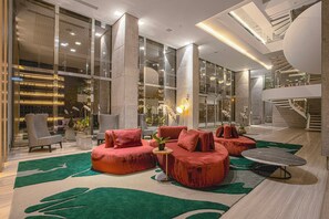 Lobby - Suryaa Hotel Pinhais (Pinhais)