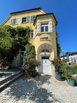 Exterior - Bahnhof Balingen Hotel (Balingen)