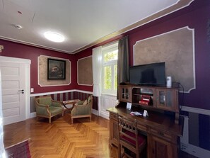 Living area - Bahnhof Balingen Hotel (Balingen)