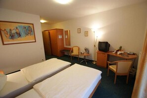 Room - Wald-cafe Landhotel Restaurant (Bonn)