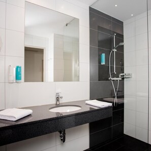 Bathroom - Hotel am Campus (Ingolstadt)