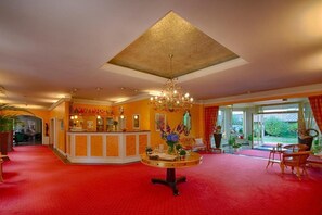 Lobby - Campus Garden Businesshotel (Iserlohn)