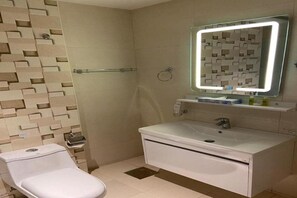 Bathroom - Dolphin Continental Hotel (Salmiya)