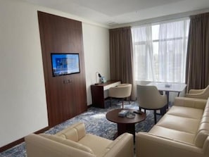 Living area - Dolphin Continental Hotel (Salmiya)