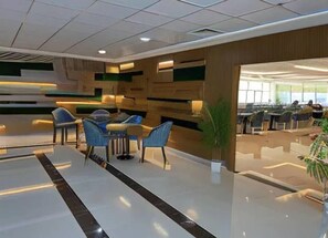 Dining - Dolphin Continental Hotel (Salmiya)