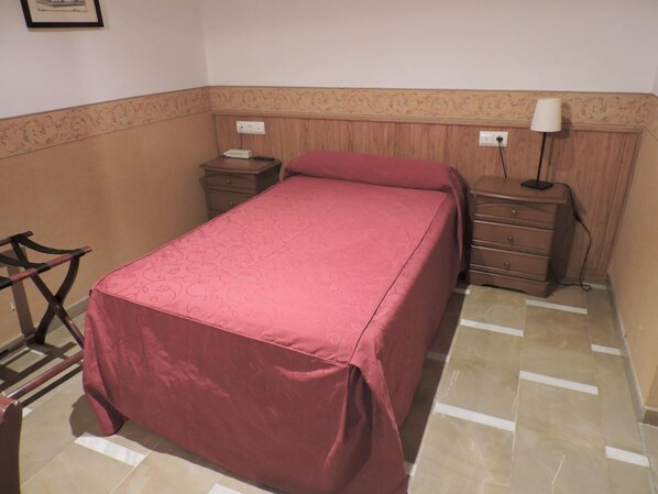 Room - Hotel Las Yucas (Atarfe)