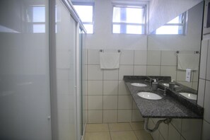 Bathroom - Hotel Jurubatuba (São Bernardo do Campo)