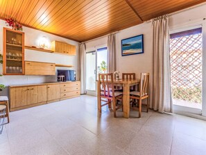 Dining - Delfines by Interhome (Cambrils)