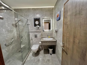 Bathroom - Sky Hotel Aqaba (Aqaba)