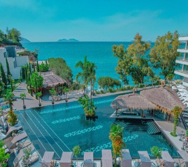 Pool - Maritim Marina Bay Resort & Casino (Vlorë)