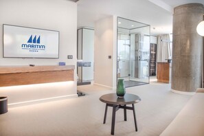 Lobby - Maritim Marina Bay Resort & Casino (Vlorë)