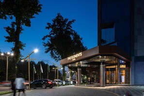 Exterior - The Elements Hotel Tashkent (Tashkent)