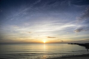 Beach - Alexander Hotel Tegal (Tegal)