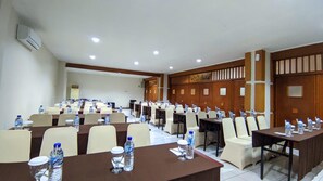 Meeting facility - Alexander Hotel Tegal (Tegal)