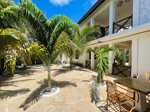 Outdoor dining - Max Hotel Nungwi (Nungwi)