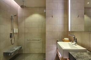 Bathroom - Courtyard Melaka (Malacca City)