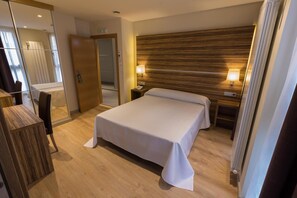Room - Hotel Novo Candido (Ourense)