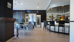Bar (en la propiedad)