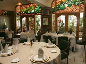 Dining - Hotel Chef Rivera (Padron)