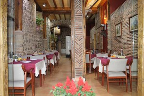 View from property - Hotel San Roque (Reinosa)