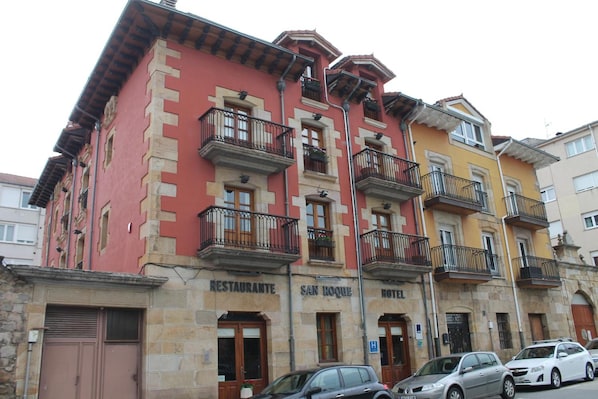 Exterior - Hotel San Roque (Reinosa)