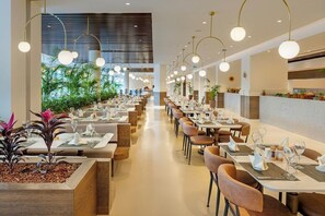 Dining - Liberty Signa (Fethiye)